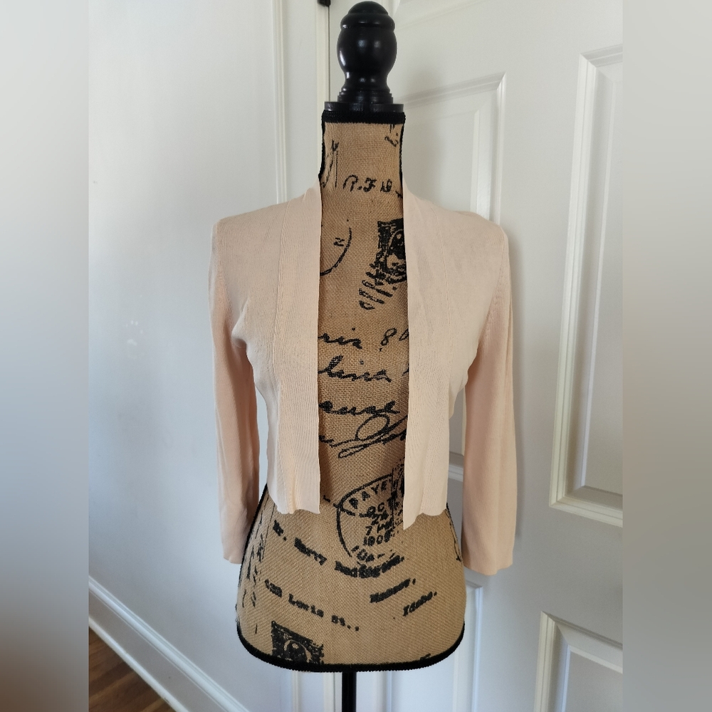 Ann Taylor  Women's Top Open Cardigan  Cropped Size S Color Cream